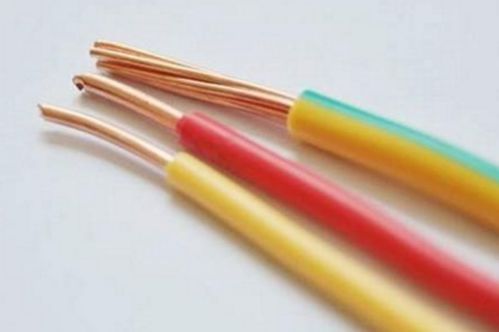 裝修電線穿管 一根還是多根？解讀家庭電路的安全與規(guī)范