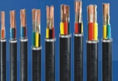 安徽華強(qiáng)電纜召開光伏電纜生產(chǎn)專項(xiàng)會(huì)議，聚力新能源賽道發(fā)展